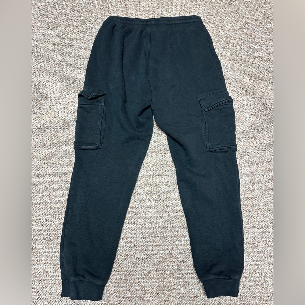 Adidas Men's Dark Cargo Joggers with Logo Size Large - Picture 4 of 9